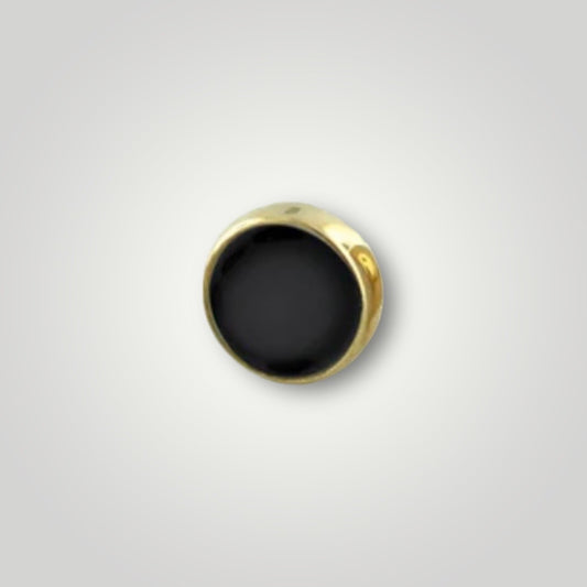 Bezel Cabochon with Onyx in 18kt Yellow Gold