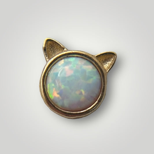 Cat Head with Faux White Opal in 14kt Yellow Gold