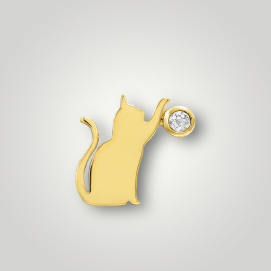 Cat/ Laser with CZ in 14kt Yellow Gold