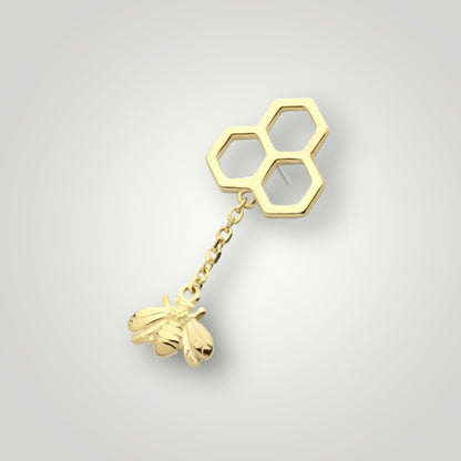 Hive w/ Dangle Bee in 14kt Yellow Gold