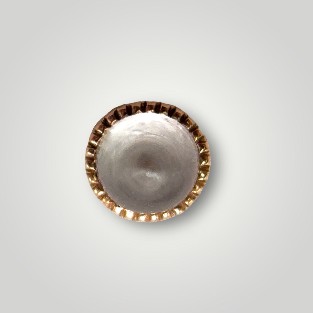 Auris bullet cabochon quartz in rose gold