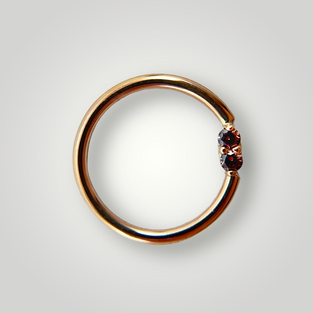 Coffee cz forward set seam ring gold